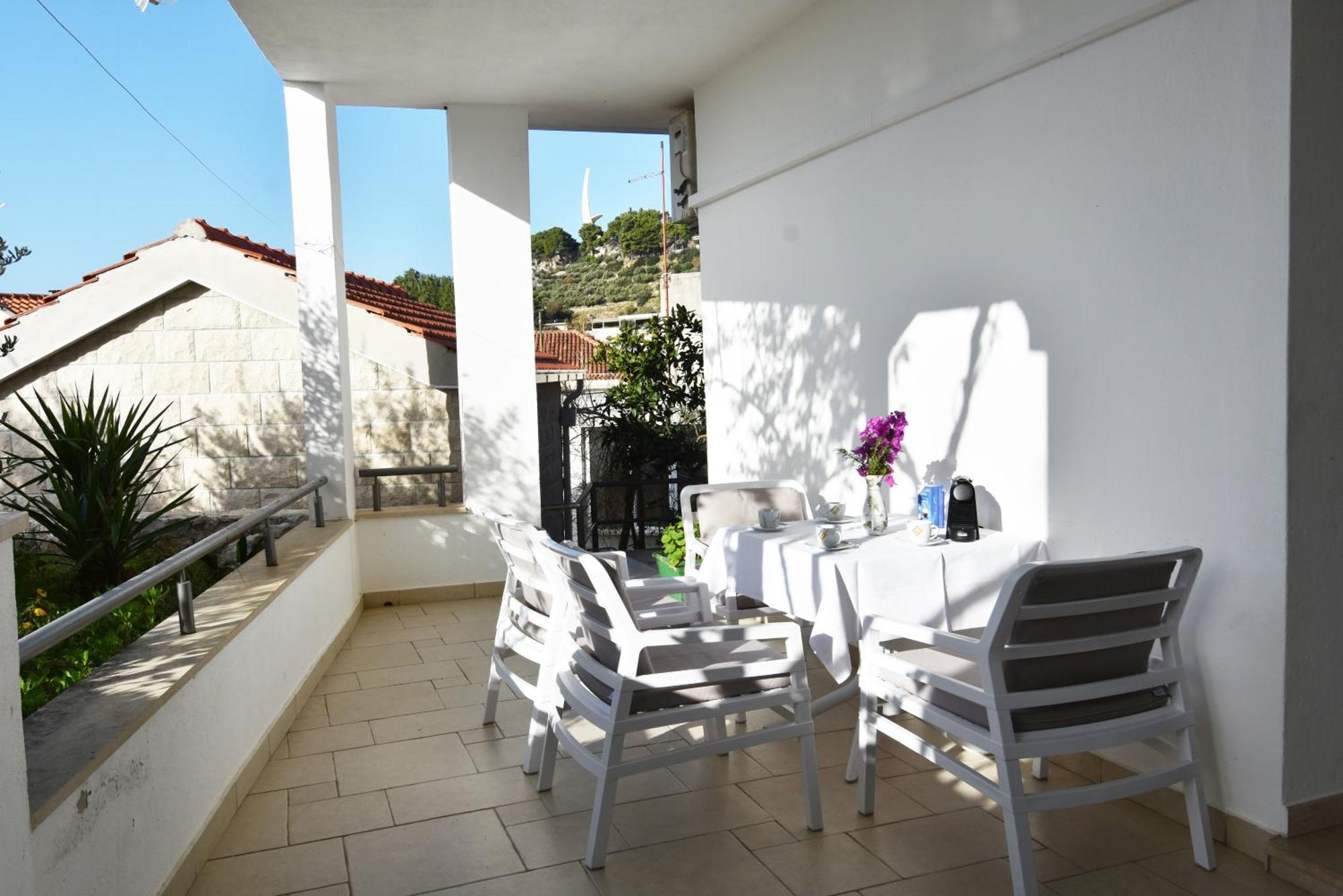 Villa Nada Podgora Exterior photo